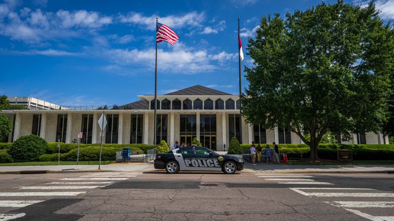 Florida Man Accused of Threatening Trump and White House Kept in Federal Custody
