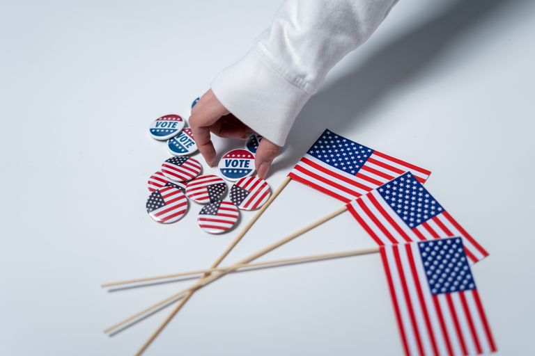 Polling Shows Democrats Erasing Republican Leads in Four Key 2026 Midterm Races