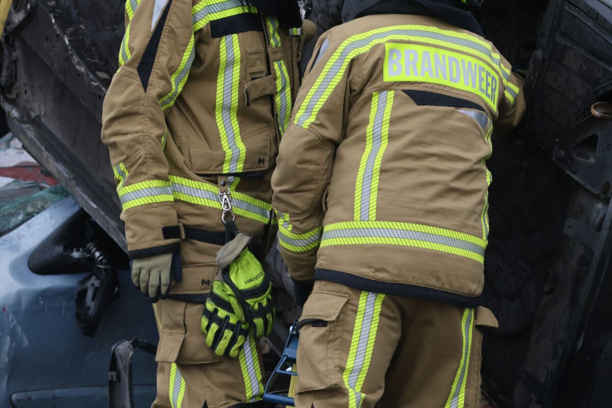 firefighters-assessing-car-accident-scene
