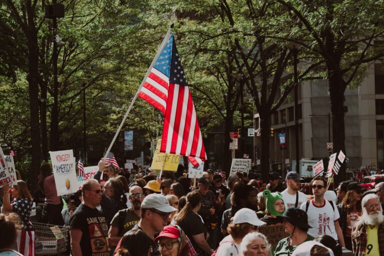 10 Ugly Reasons the World Secretly Rolls Its Eyes at Americans