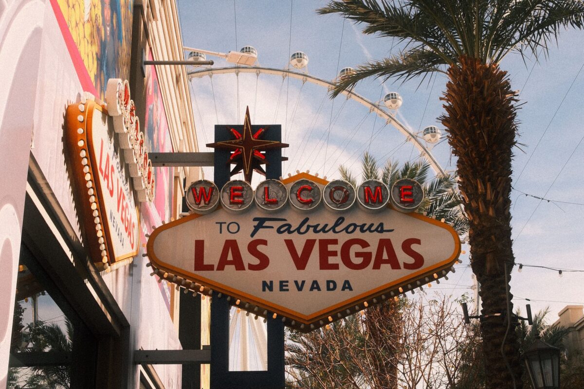 iconic-welcome-to-las-vegas-sign