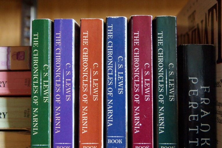 9 Must-Read Banned Books Before Someone Tells You Not To