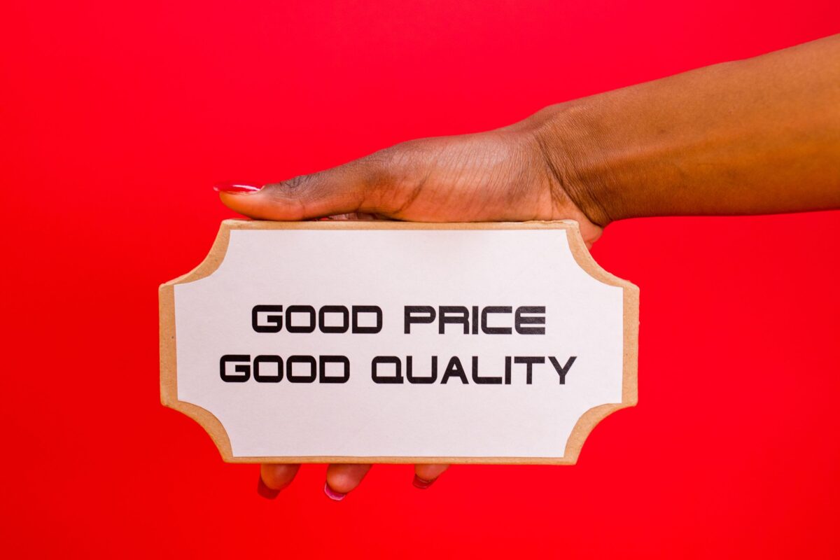 Walmart and the 2026 Consumer Shift: How America’s Largest Retailer Is Navigating a Smarter, Faster, More Demanding Shopper. 4 a-person-holding-a-signage
