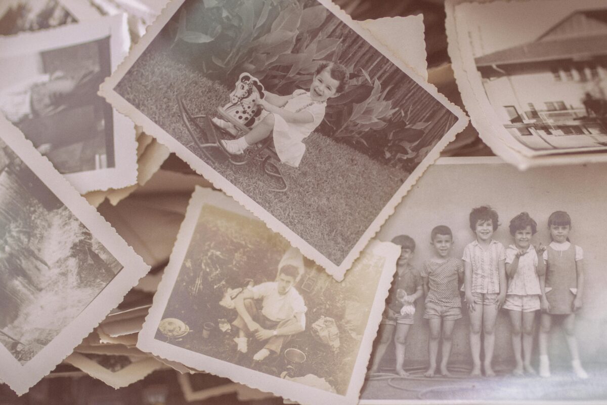 black-and-white-photos-of-toddlers