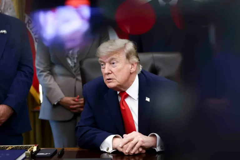 Trump’s Health Questions Are Getting Harder to Ignore After His Niece Sounds the Alarm