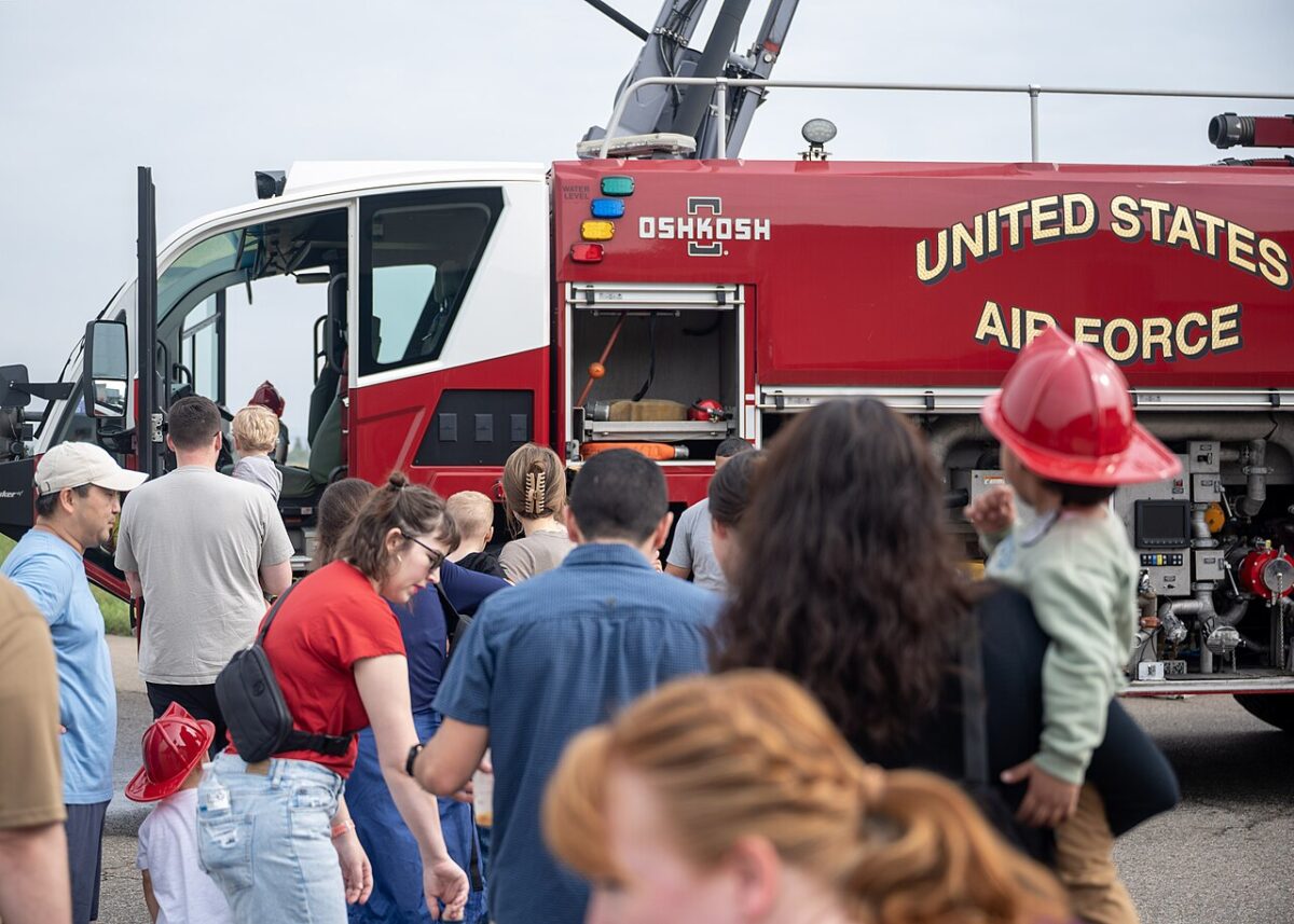 Fire_Prevention_Week_at_Osan_Air_Base