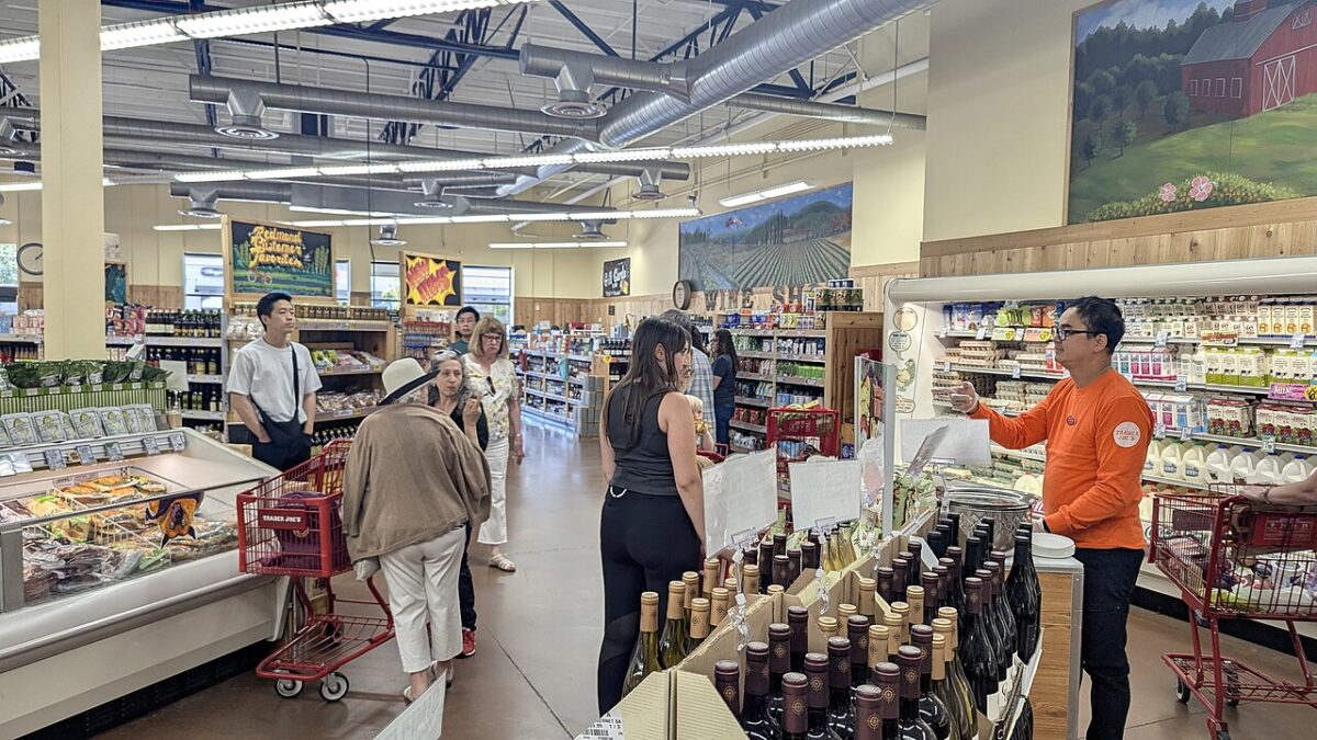 Trader_Joes_-_Redmond