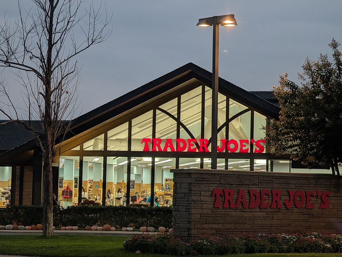 Trader_Joes_in_Nichols_Hills_Oklahoma