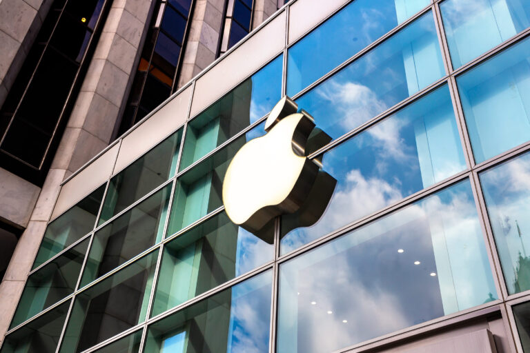 Apple’s Hide My Email Faces Lawsuit Over Alleged Privacy Flaw