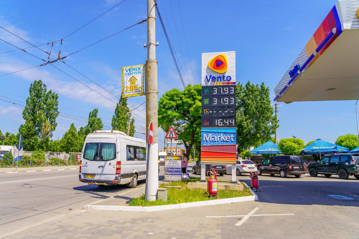 Bay Area Gas Prices Surge Toward $6 As Drivers Face A Costly Summer. 1 210321075 m
