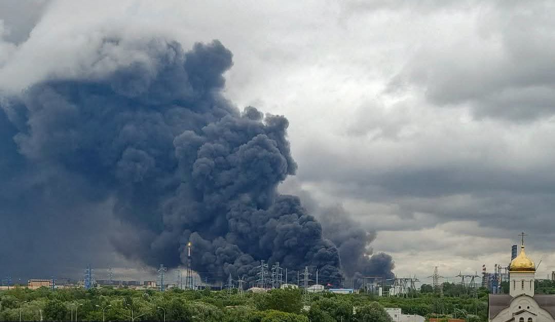 Ukraine hits Russia's Ufa oil refinery for second time in a week, Zelenskyy says 1 735786524 27236903272645077 1316167354068714275 n