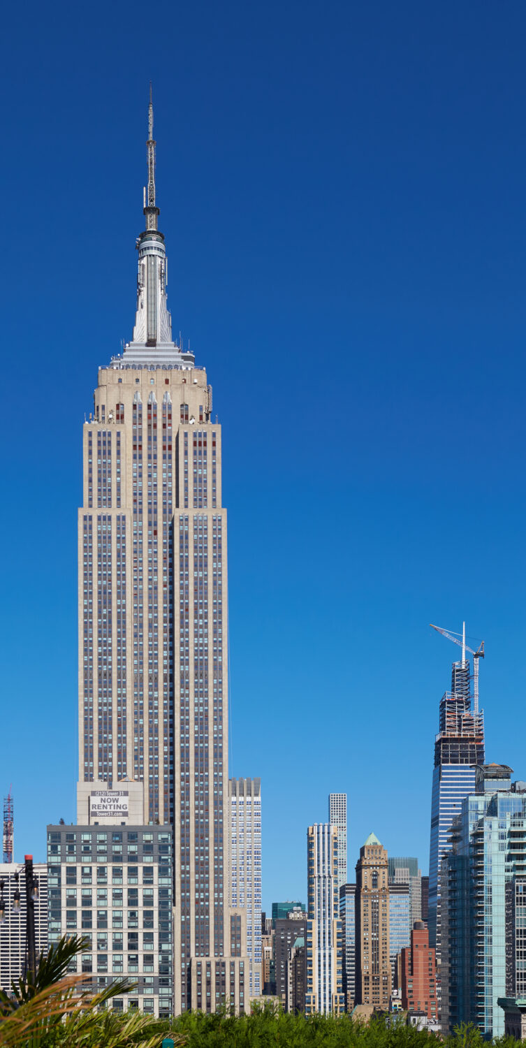 Empire State Building Rooftop Climb: A High-Risk Engagement Stunt That Turned Into a Multi-Layer Security Breach 2 Empire State Building From Rooftop 2019 10 05 19 11