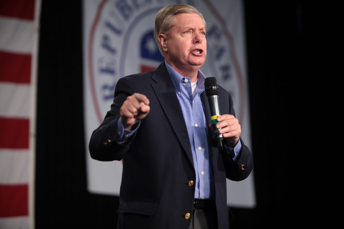 Lindsey Graham’s Reported Trump Comment Reveals the Hidden Battle Over Iran War, Power and Presidential Strategy 1 Lindsey Graham 22682659296