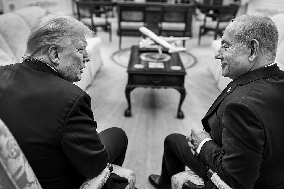 P20250929DT 1715 President Donald Trump and Israeli Prime Minister Benjamin Netanyahu hold a joint press conference