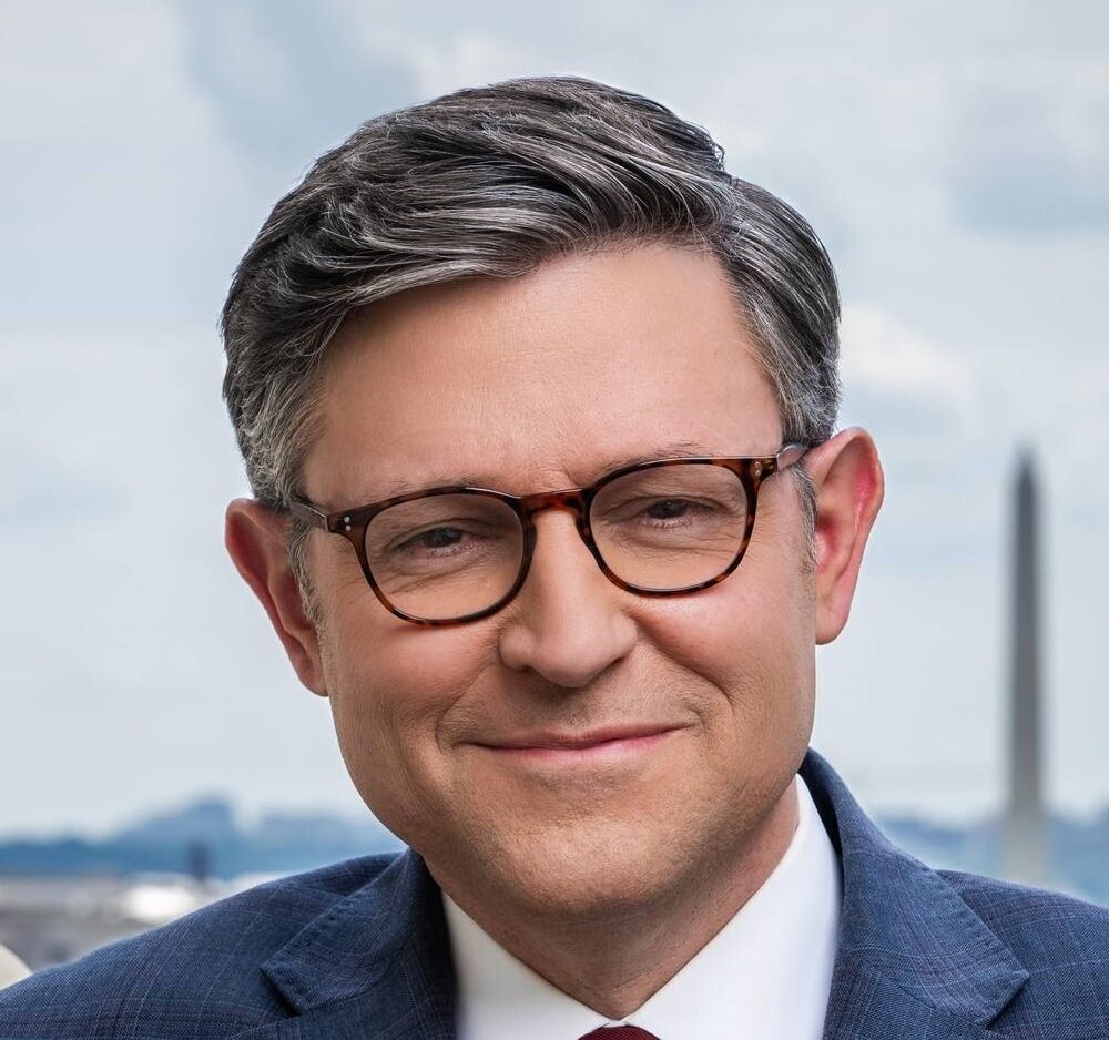 Speaker Mike Johnson Official Portrait cropped e1785198507887