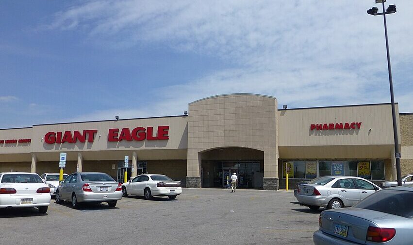 Twin Valu Daves Market Giant Eagle Maple Heights Ohio e1782934313296