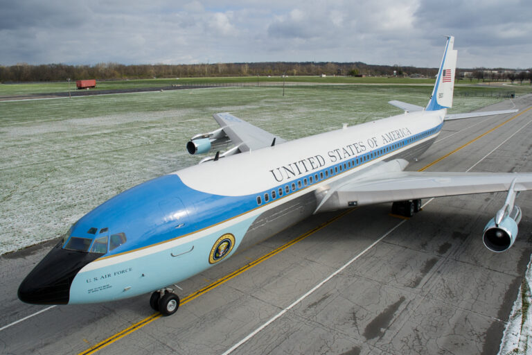New York Times Says White House Turned Air Force One Leak Probe Into a Warning for Reporters