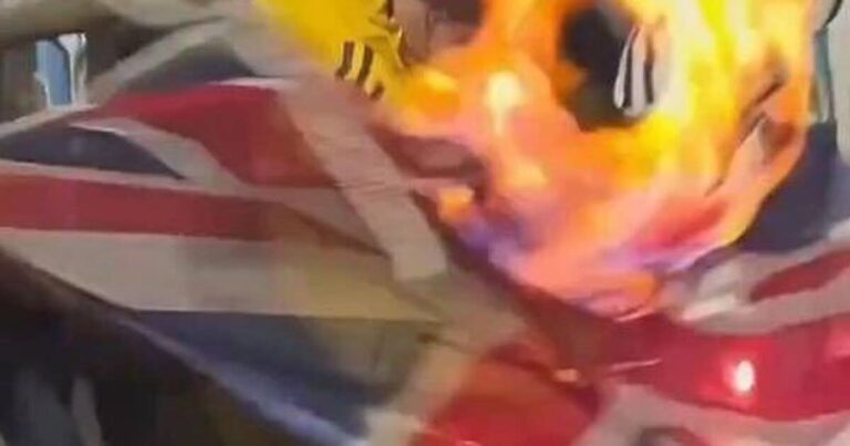 Union Flag Burned, 1,600 Officers Deployed, and England Stunned by 2 Late Argentina Goals in Atlanta