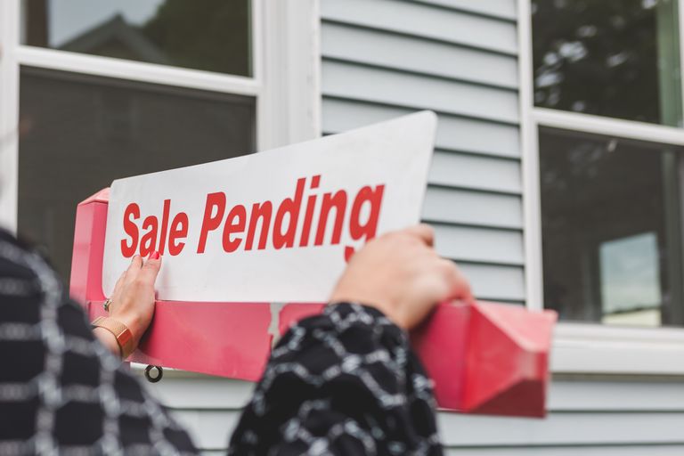 America’s Housing Market Just Sent a 2026 Warning Sign as Millions of Buyers Get Locked Out