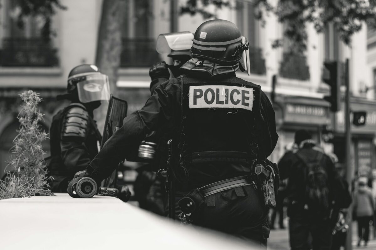 Steve Cohen’s Viral ICE Remark Ignites Backlash, but the Law Is Not That Simple 2 ev pqkGQboKSeM unsplash