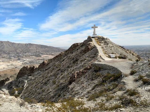 A 29-Foot Statue of Christ and a 30-Foot Border Wall: The Mount Cristo Rey Fight That Put Faith, Land and Government Power on a Collision Course 1 images 9