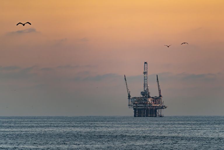 Oil Prices Surge as Iran Tensions Shake Global Energy Markets and Put America on Alert