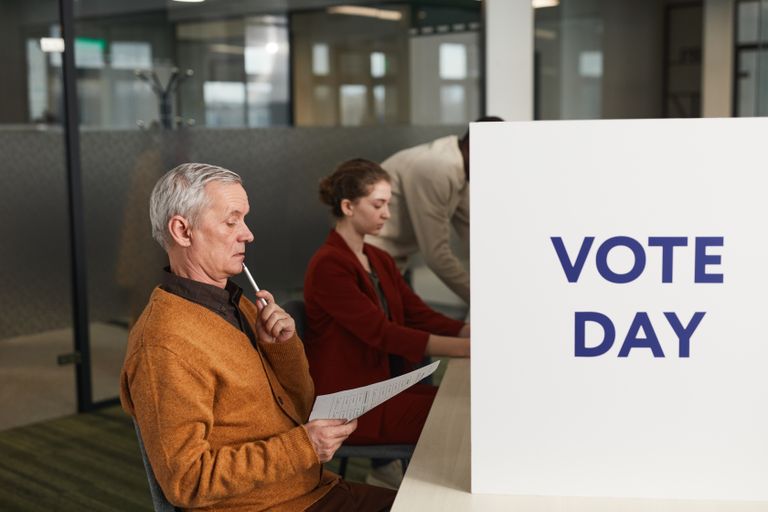 Maine Democrats Can Replace Platner, but They May Lose the Voters Who Chose Him