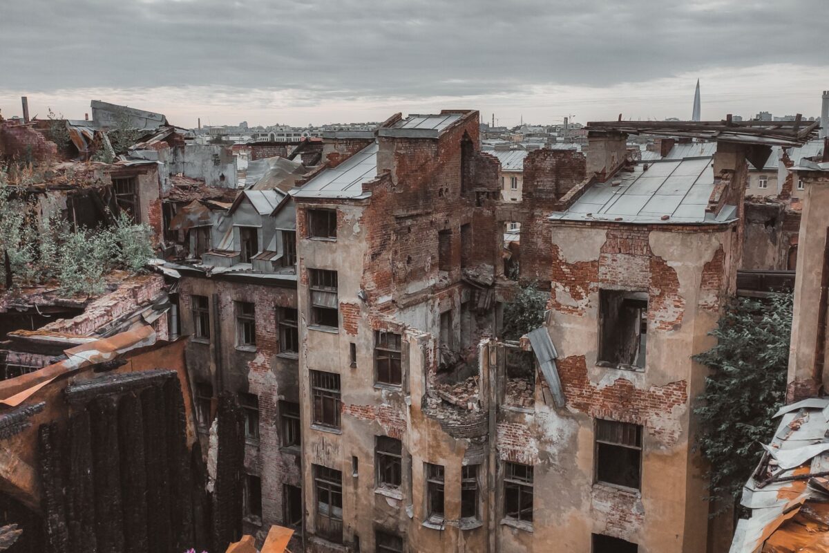 gray-clouds-over-the-abandoned-buildings