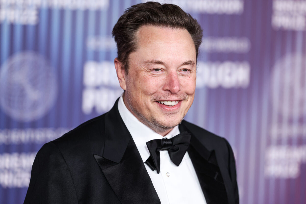 “The Irony Is Too Much”: Elon Musk Attacks Mamdani’s Grocery Plan, but the ID Claim Tells Only Half the Story 1 Depositphotos 714528076 L