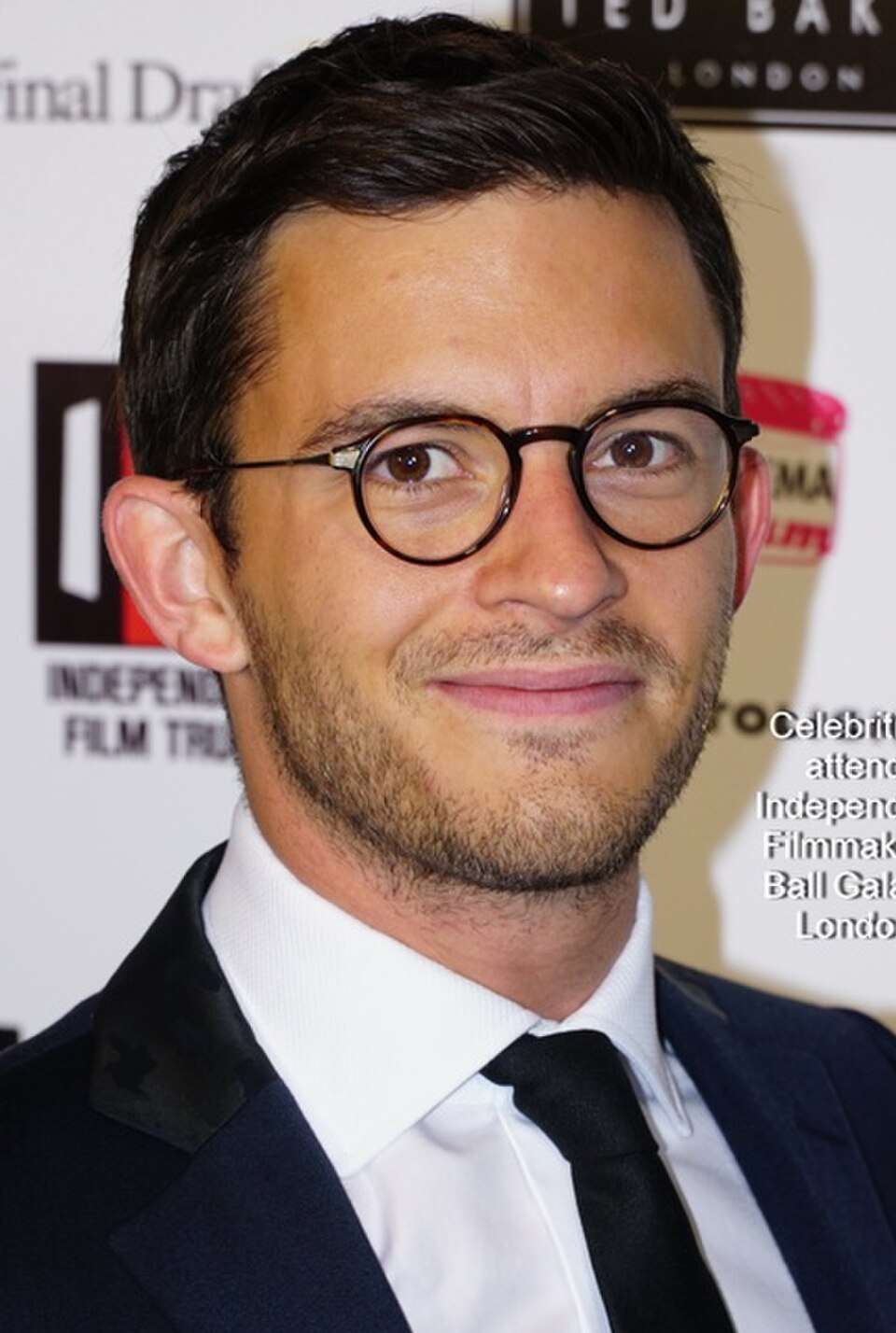 Ariana Grande Steps Back From Public Life as the Brutal Reality of Modern Fame Finally Comes Into View 2 Jonathan Bailey 2015