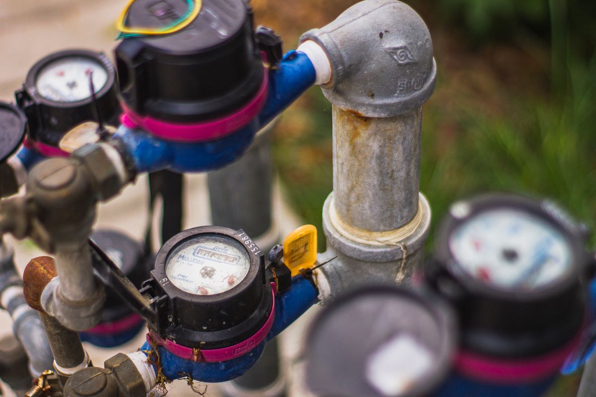 Virginia Data Center Moratorium Debate Intensifies as Power, Water and Cost Concerns Challenge the State’s Digital Future 3 Detailed image of industrial water pressure gauges and pipes in an outdoor setting.