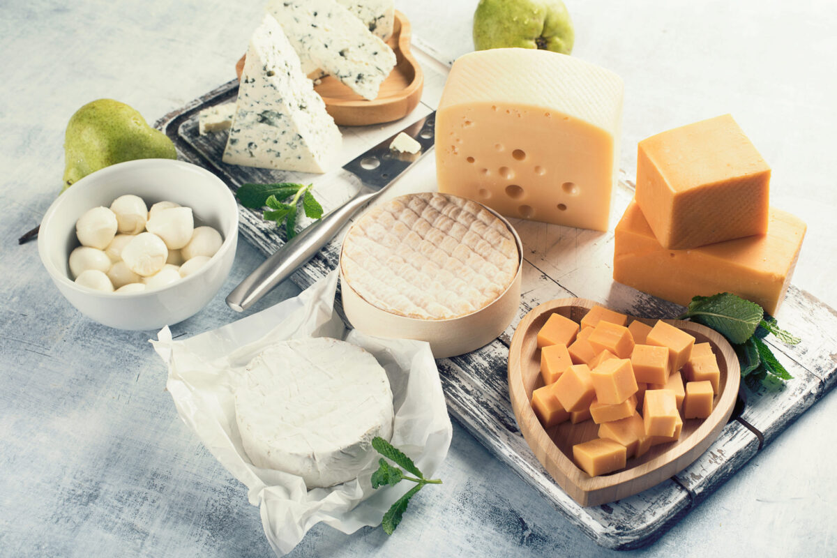 Hosting a Cheese and Wine Night? These Simple Tips Can Make Your Board Look Like It Came From a Restaurant 1 100083020 m