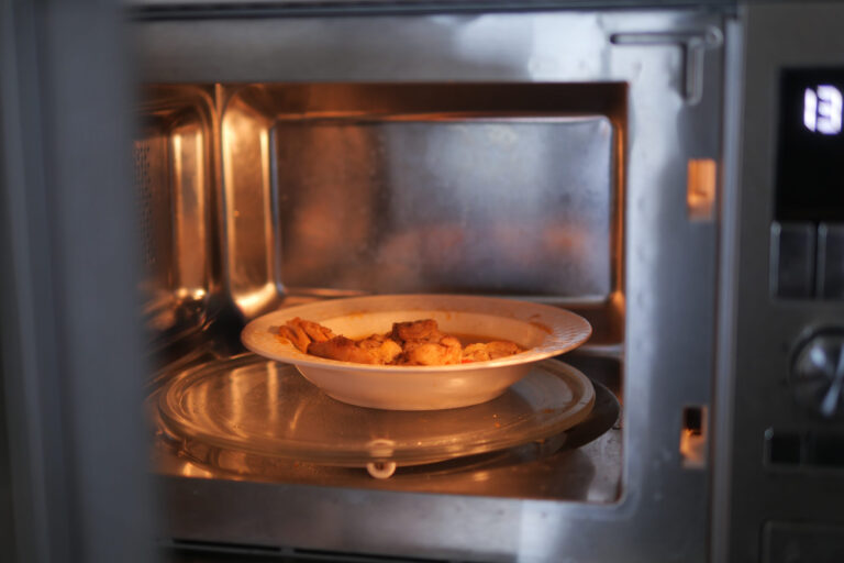 5 Foods You Should Think Twice About Reheating in the Microwave (And What to Do Instead)