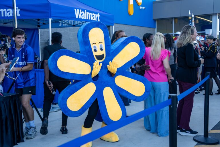 Walmart Neighborhood Market opens in Crestview, Florida