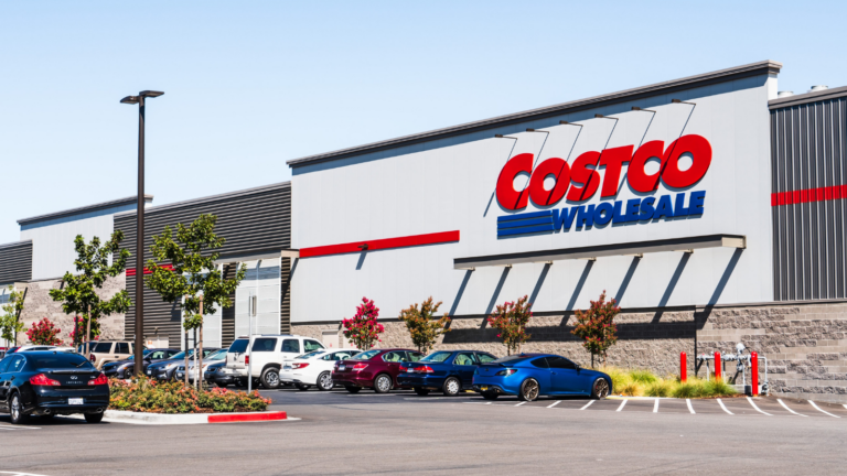 The Costco Foods Dietitians Keep Buying, And Why They Make Sense in a Real Kitchen