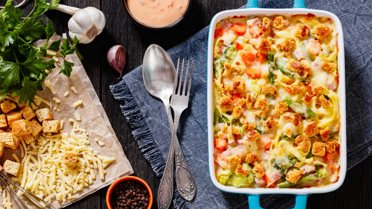 Casserole with egg noodles, chopped ham, carrots, broccoli, asparagus and a rich and creamy sauce