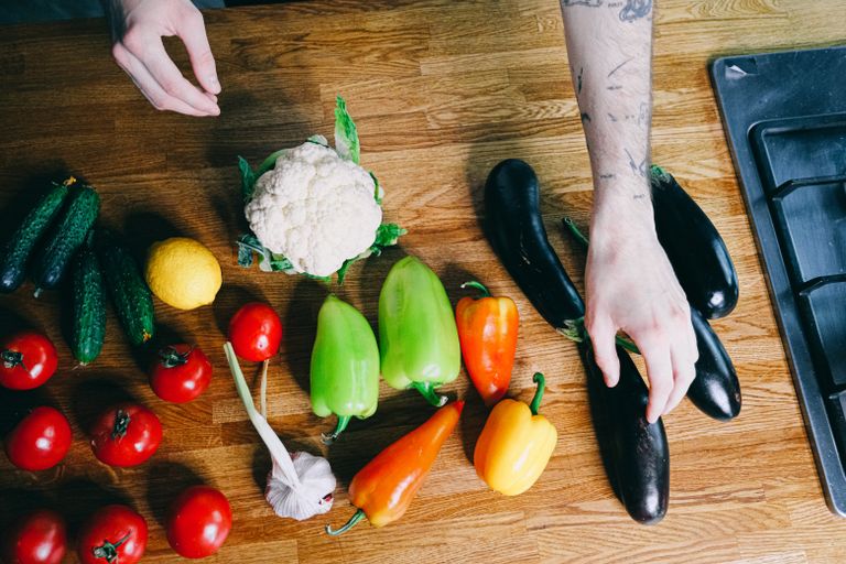 Texas Farmers Market Shoppers Beware: 6 Foods You Should Never Store Together (They Spoil Faster)