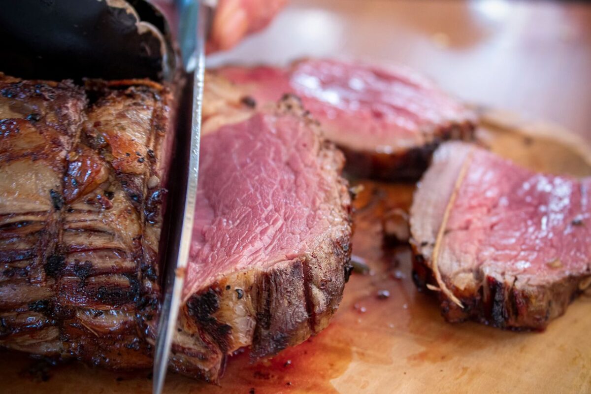 How to Make a Proper Beef on Weck: The Buffalo Sandwich That’s All About Balance 1 close-up-of-sliced-juicy-roast-beef-