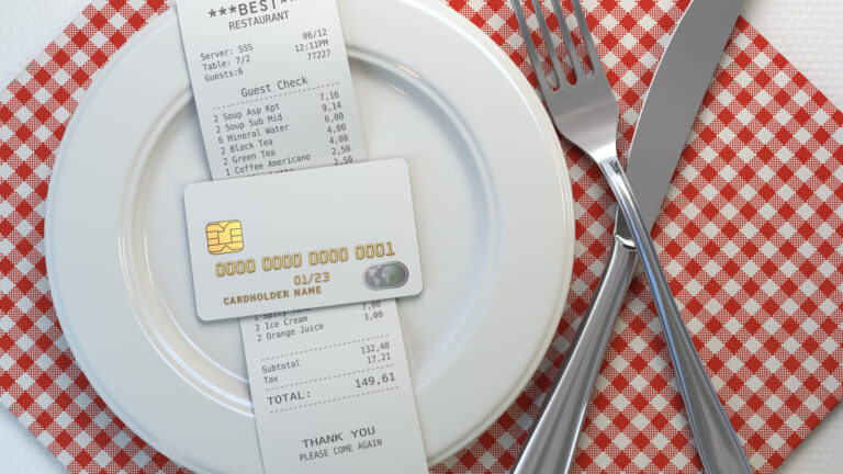 New Restaurant Fee Rules: 6 Things That Changed on Your Bill in Some States