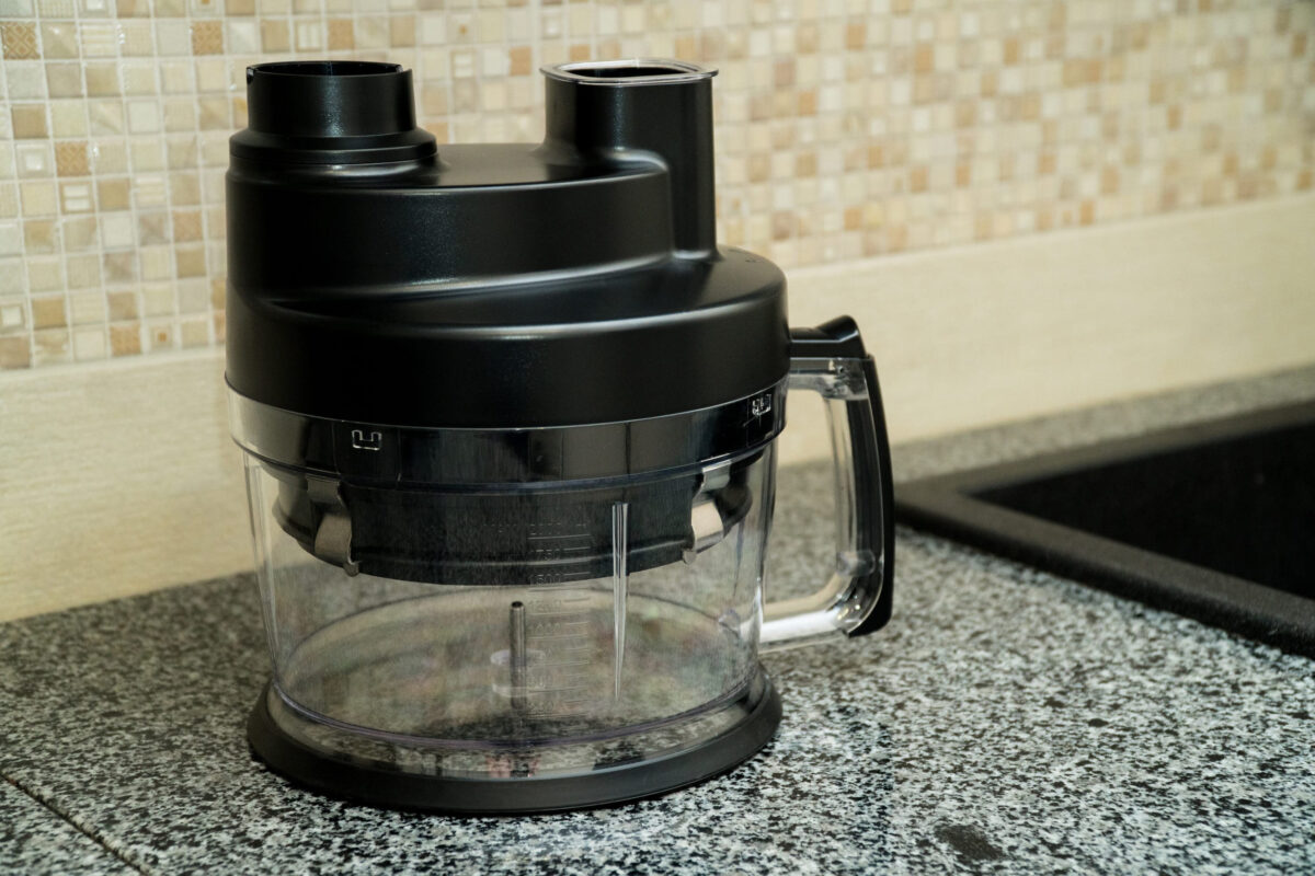 5 Disadvantages of Using a Food Processor That Might Make You Think Twice 1 121163384 m