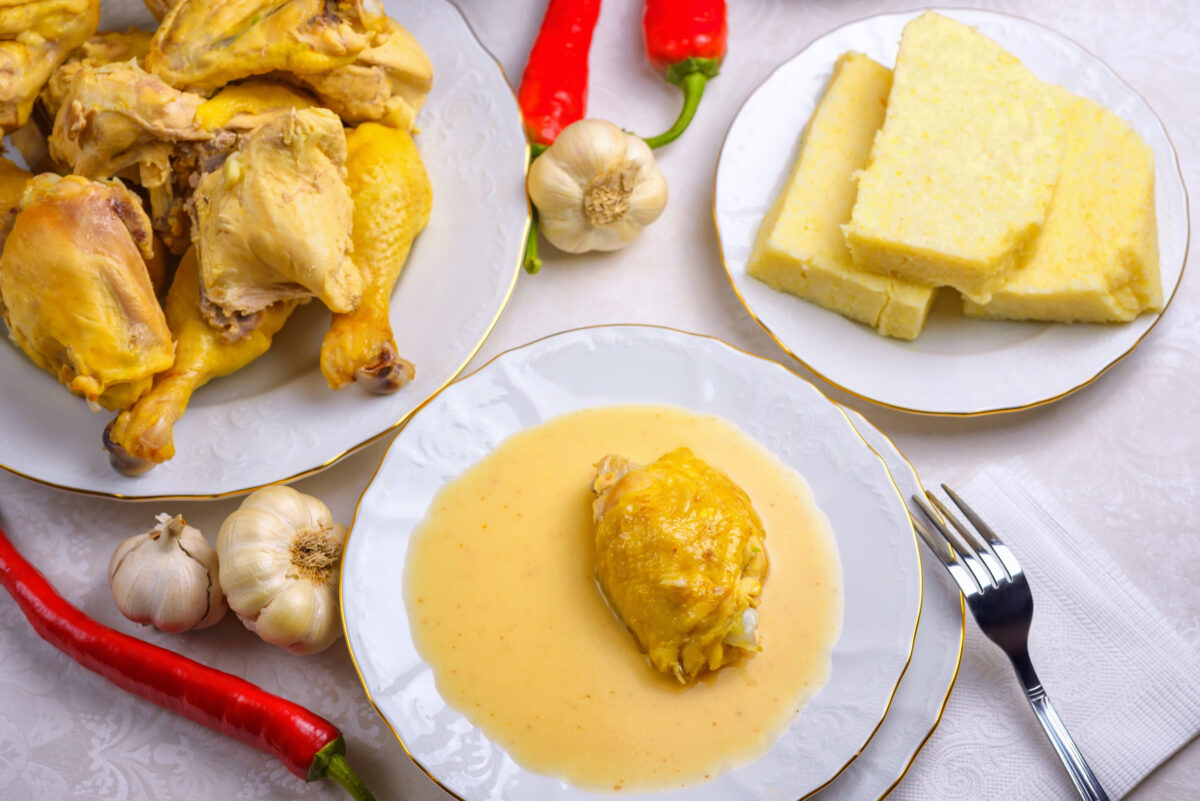 10 Restaurants Where the Side Dish Became Just as Famous as the Main 3 Caucasian cuisine. Circassian (Adyghe) traditional folk dish. Boiled chicken with sour cream sauce (djedlibje) Served with pasta