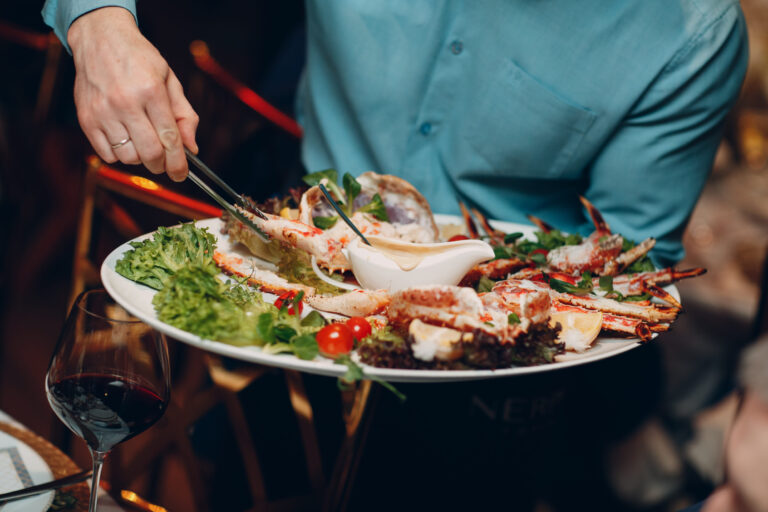 This Unassuming Texas Seafood Restaurant Is Winning Over Diners With Its Incredible Food