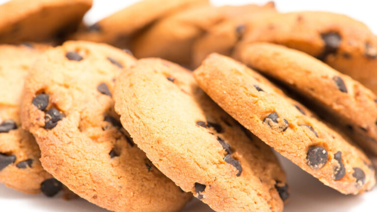 9 Grocery Store Chocolate Chip Cookies Ranked From Worst to Best