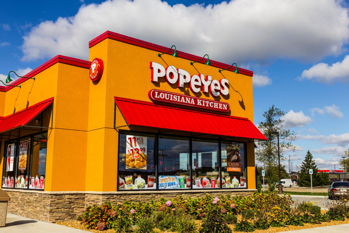 Anderson - Circa October 2016: Popeyes Louisiana Kitchen Fast Food Restaurant. Popeyes is known for its Cajun Style Fried Chicken III