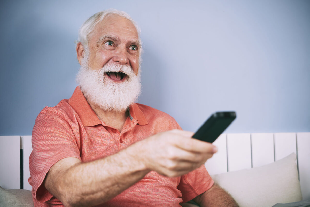 10 Expenses Couples Should Revisit After Retirement to Avoid Wasting Money 2 Switching channels