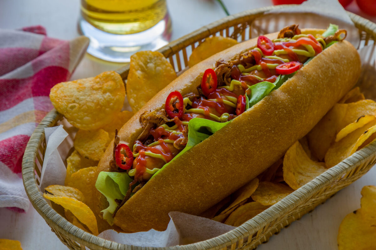 This Tiny Newark Restaurant Has Been Serving New Jersey’s Famous Italian Hot Dogs for Decades 1 98225519 m