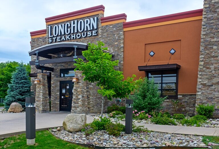 LongHorn Steakhouse T-Bone Prices in the 1980s vs. 2026: The Difference May Surprise You