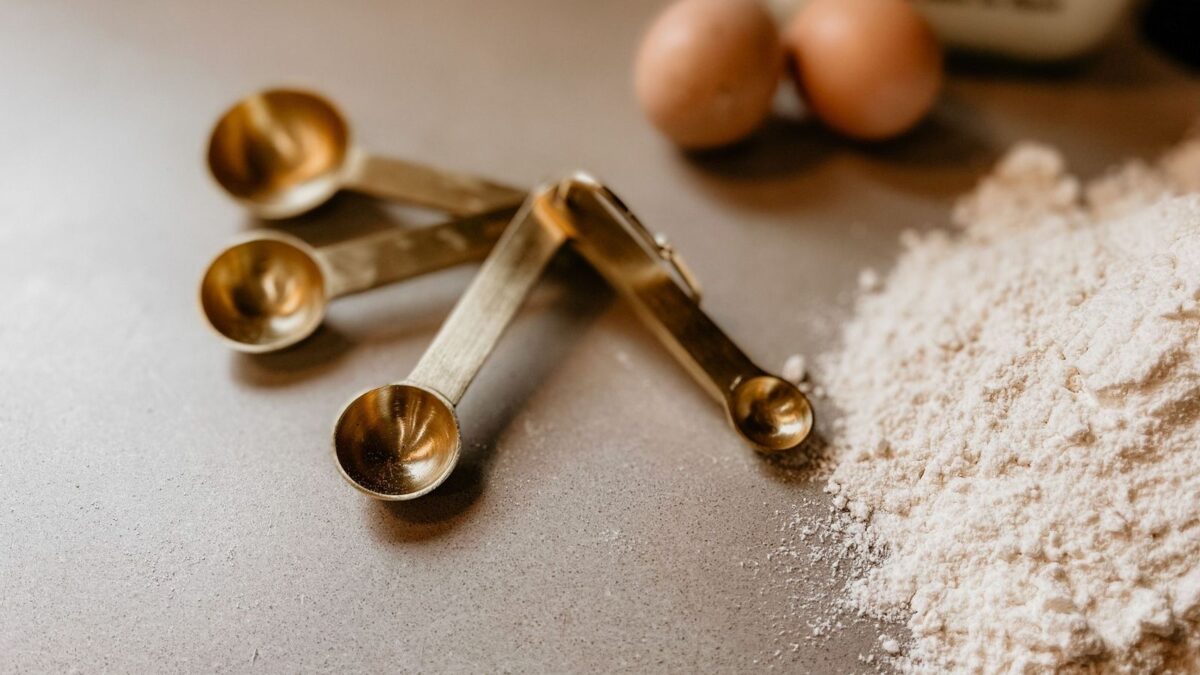 6 Kitchen Tools That Solve Everyday Cooking Problems Without Costing a Fortune