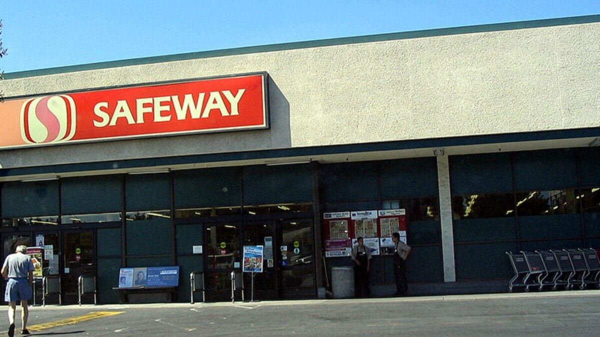 Safewaysupermarket cropped