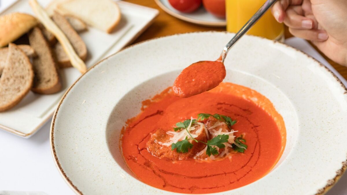 8 Soups That Taste Better the Next Day 1 8 Soups That Taste Better the Next Day